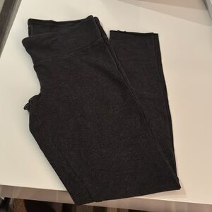 TNA dark grey leggings